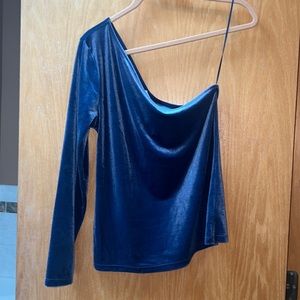 One shoulder velvet top